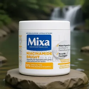 Mixa Niacinamide Bright 9% Glow Booster Cream With Vitamin C