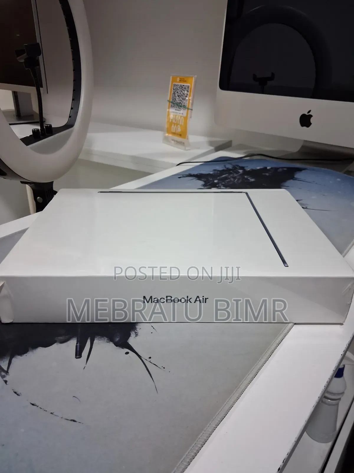 New Laptop Apple MacBook Air 2022 M2 8GB Apple M2 SSD 256GB