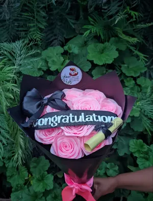 Graduation Flower Bouquet የምርቃት አበባ