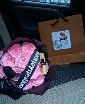 Graduation Flower Bouquet የምርቃት አበባ