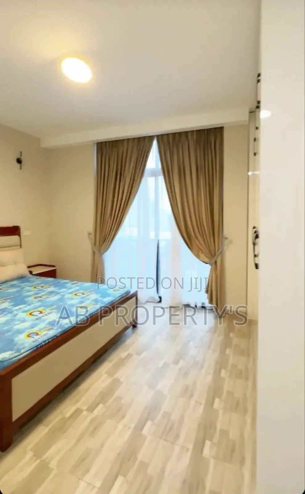 Furnished 3bdrm Apartment in ሳርቤት አፍሪካ ህብረት, Kirkos for sale