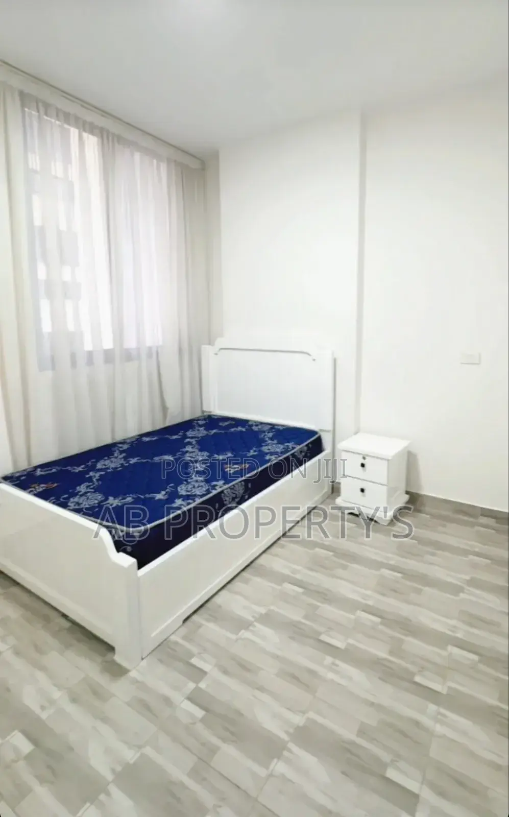 Furnished 3bdrm Apartment in ሳርቤት አፍሪካ ህብረት, Kirkos for sale