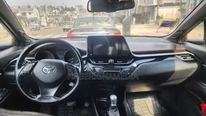 Toyota C-HR 2017 Brown
