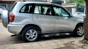 Toyota RAV4 2005 Silver
