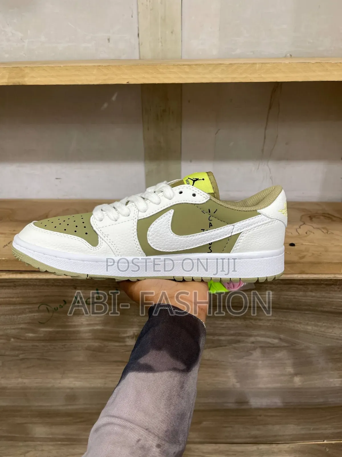 Nike Air Jordan 1 Low Golf X Travis Scott