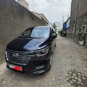 Hyundai Starex 2020 Black