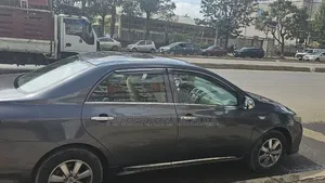 Toyota Corolla 2012 Gray