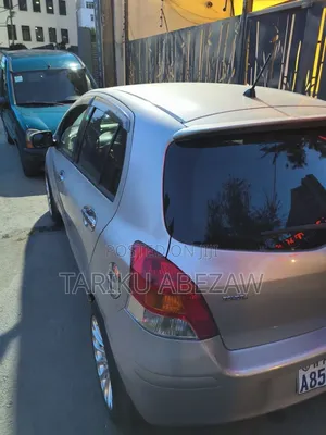 Toyota Yaris 2009 Silver
