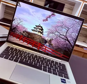 New Laptop HP EliteBook 840 10 16GB Intel Core i7 SSD 512GB