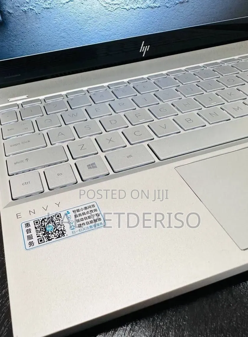 New Laptop HP Envy x360 16GB Intel Core i5 SSD 512GB
