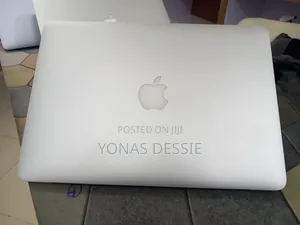 Laptop Apple MacBook Pro 2015 8GB Intel Core i5 SSD 128GB