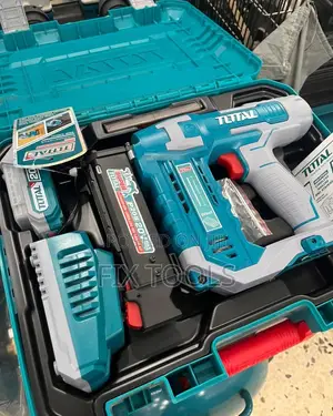 Total Li-ion 20v Cordless Brad Nailer Kit