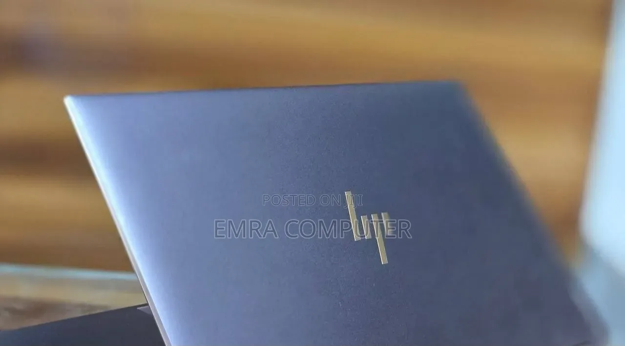 New Laptop HP Spectre X360 16GB Intel Core i7 SSD 512GB