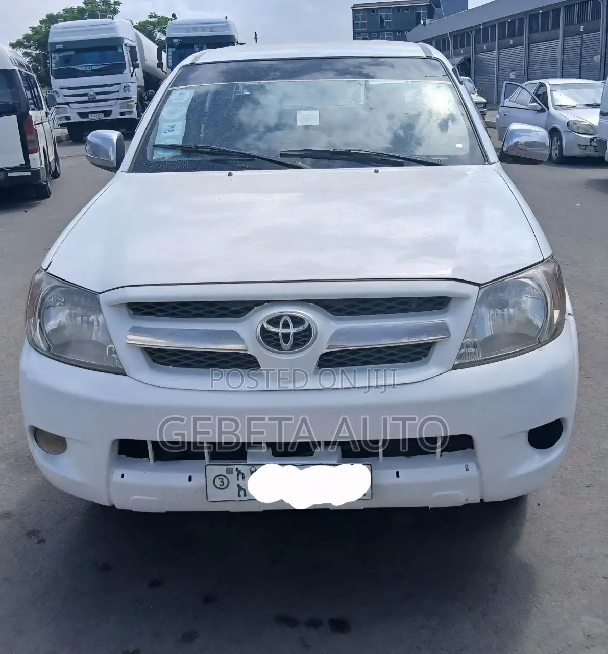 Toyota Hilux 2006 White