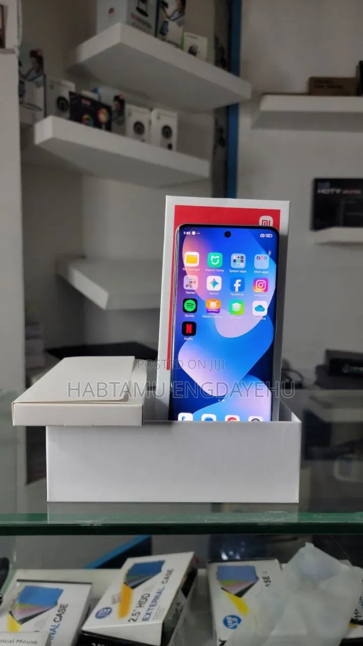 New Xiaomi Redmi Note 15 256 GB Red