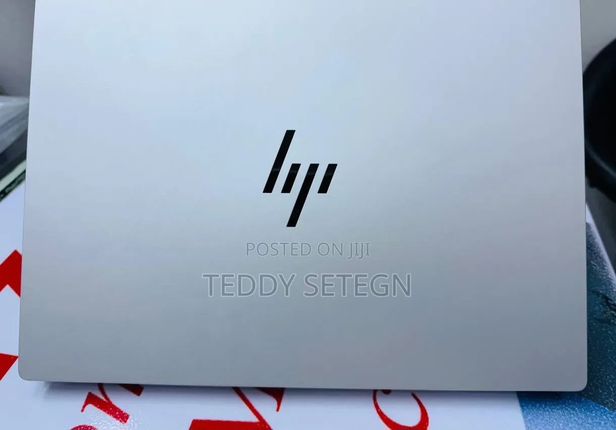 New Laptop HP Pavilion 15 8GB Intel Core i7 SSD 16 GB