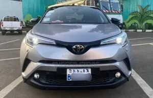 Toyota C-HR 2017 Silver