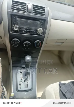 Toyota Corolla 2012 White
