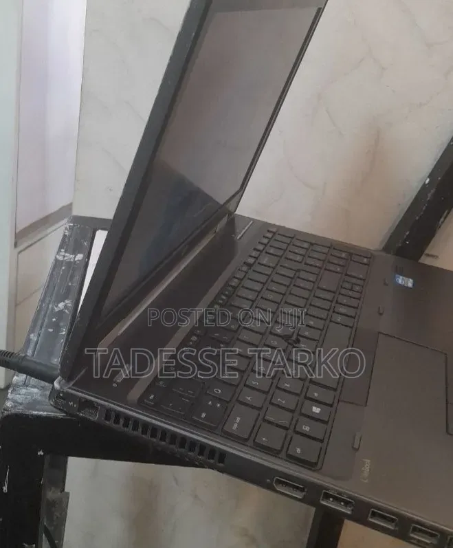 New Laptop HP EliteBook 745 8GB Intel Core i7 SSD 128GB