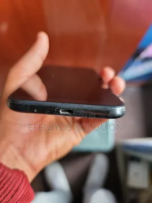 BLU G61 64 GB Black