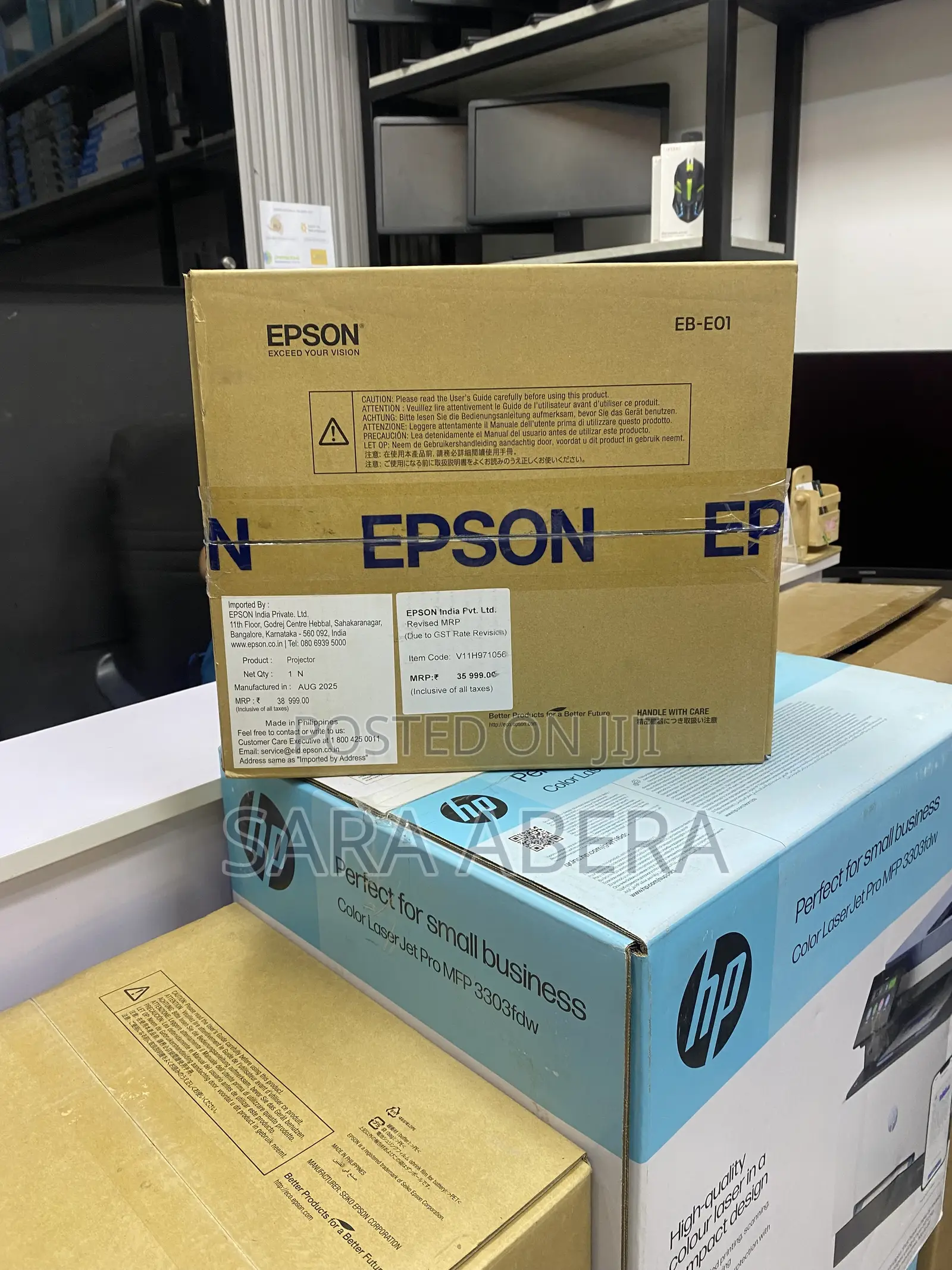 Epson Eb-E01