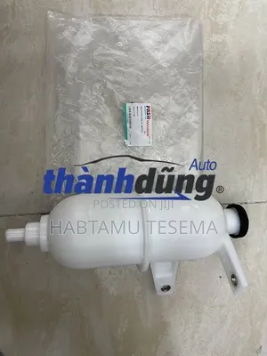Casp Radiator Spare Tank for Toyota Hilux D4d (2006-2015) - Brand New