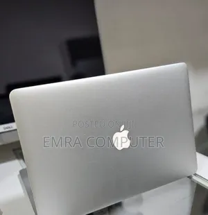 New Laptop Apple MacBook Pro 2015 16GB Intel Core i7 SSD 256GB