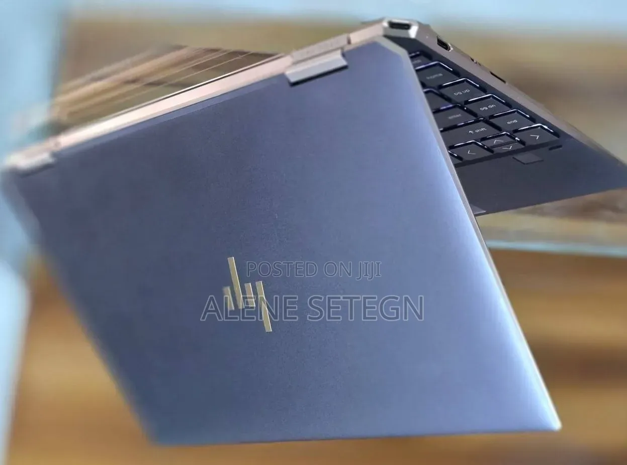 New Laptop HP Spectre X360 16GB Intel Core i7 SSD 512GB