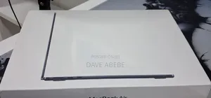 New Laptop Apple MacBook Air 2022 M2 8GB Apple M1 SSD 256GB