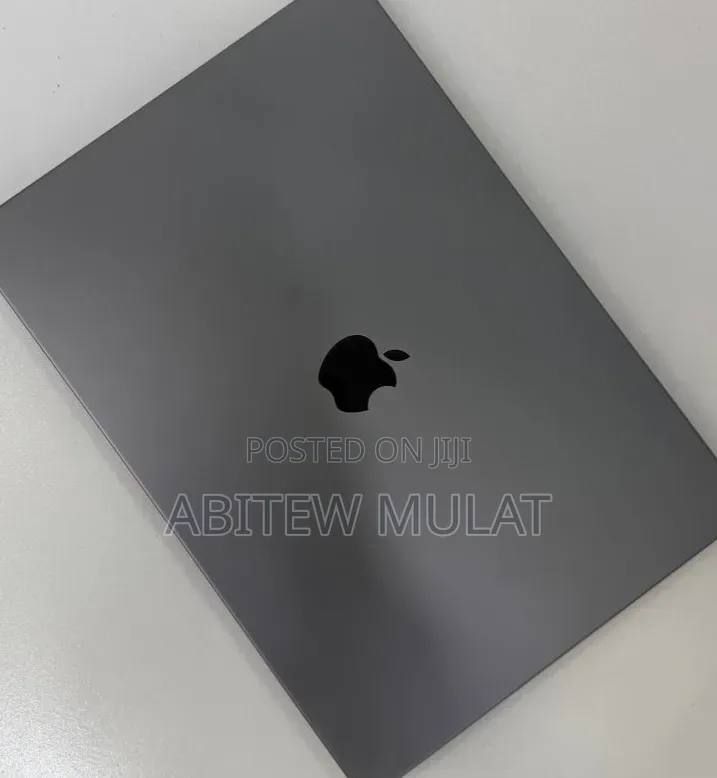 New Laptop Apple MacBook Pro 2021 M1 Max 32GB Apple M1 Max SSD 1T