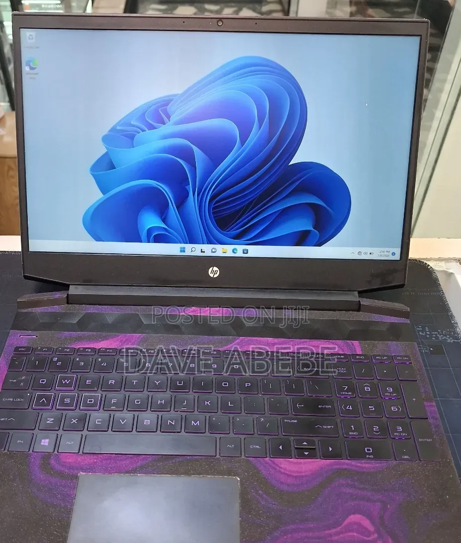 New Laptop HP Pavilion 15 16GB AMD Ryzen 7 SSD 512GB