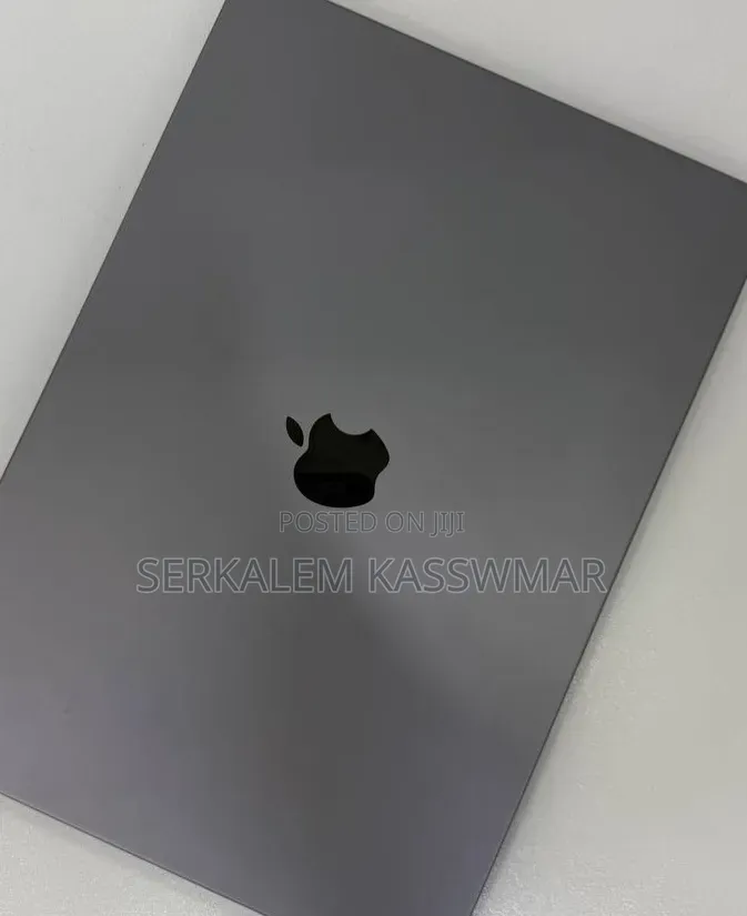 New Laptop Apple MacBook Pro 16GB Apple M1 Pro SSD 1T