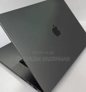 New Laptop Apple MacBook Pro 2021 M1 Max 32GB Apple M1 Max SSD 1T