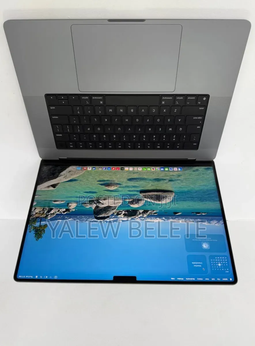 New Laptop Apple MacBook Pro 16GB Apple M1 Pro SSD 1T