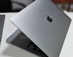 New Laptop Apple MacBook Air 2020 M1 8GB Apple M1 SSD 256GB