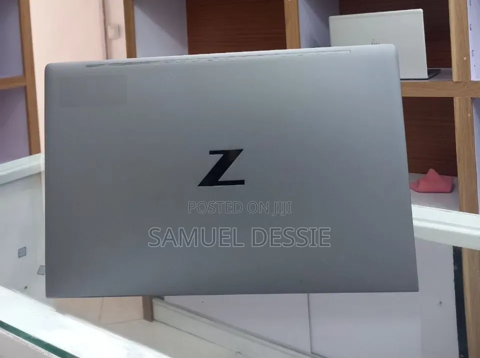 New Laptop HP ZBook 15 16GB Intel Core i7 SSD 1T
