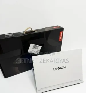 New Laptop Lenovo Legion Pro 7 32GB Intel Core Ultra 9 SSD 1T