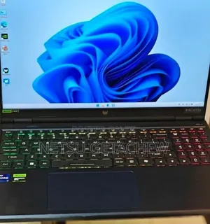 New Laptop Acer Predator Helios 300 16GB Intel Core i9 SSD 1T