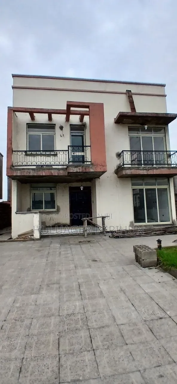 Furnished 3bdrm House in Akaky Kaliti for sale