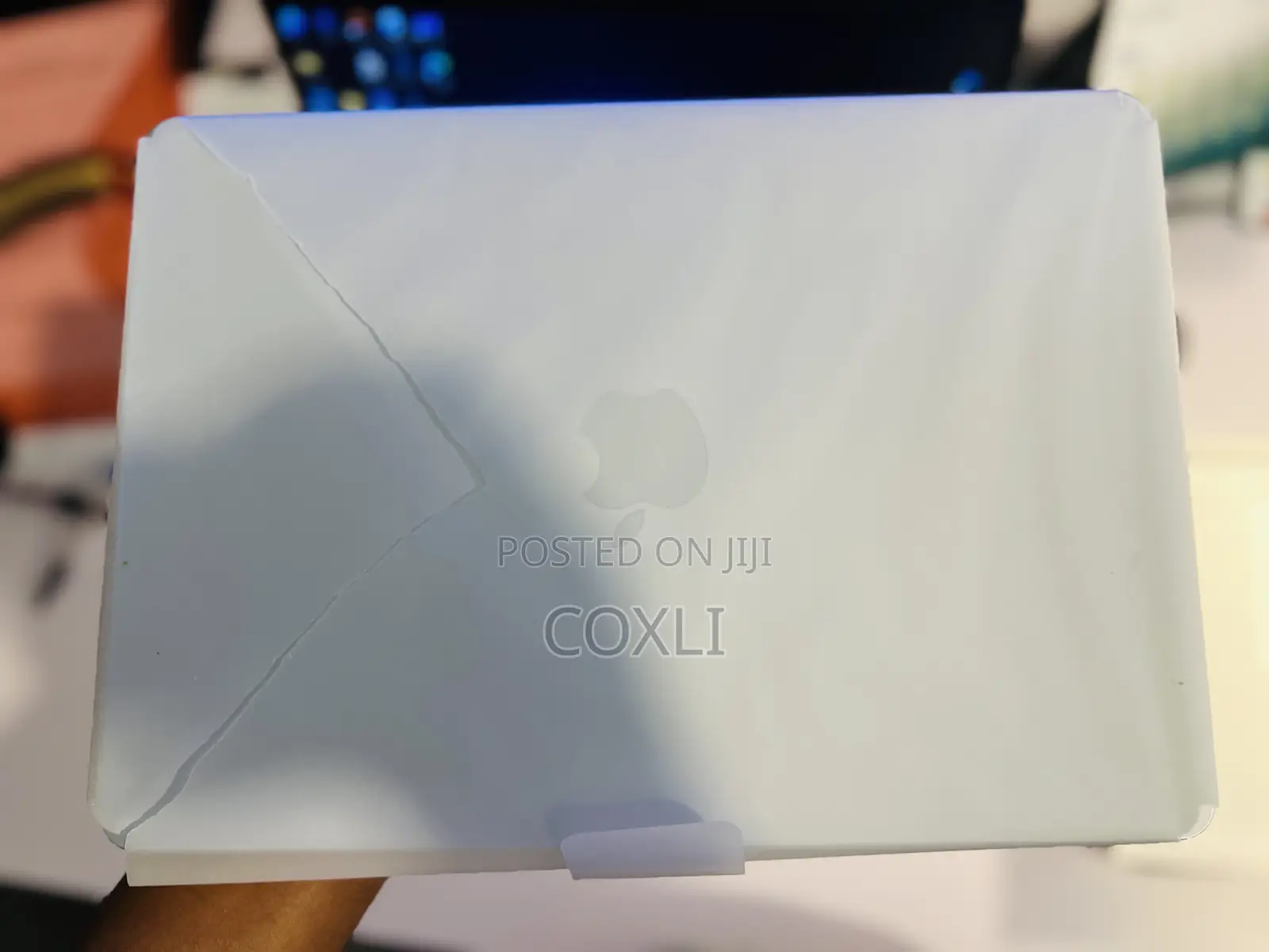 New Laptop Apple MacBook Air 2025 M4 16GB Apple M4 SSD 256GB