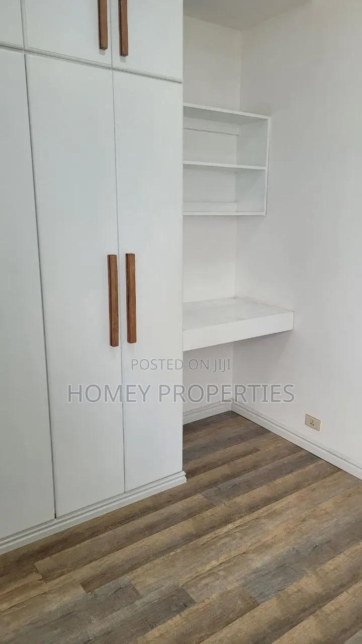 Furnished 3bdrm Apartment in Private Developer, Kirkos for sale