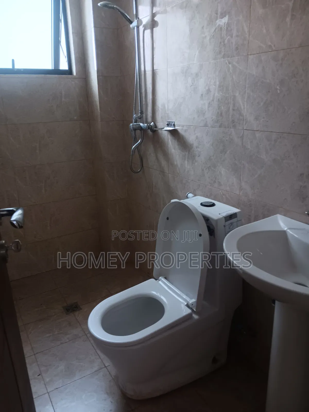Furnished 3bdrm Apartment in Private Developer, Kirkos for sale