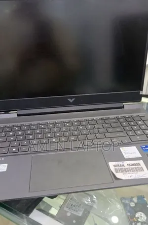 New Laptop HP 14-dq1088wm 16GB Intel Core i7 SSD 512GB