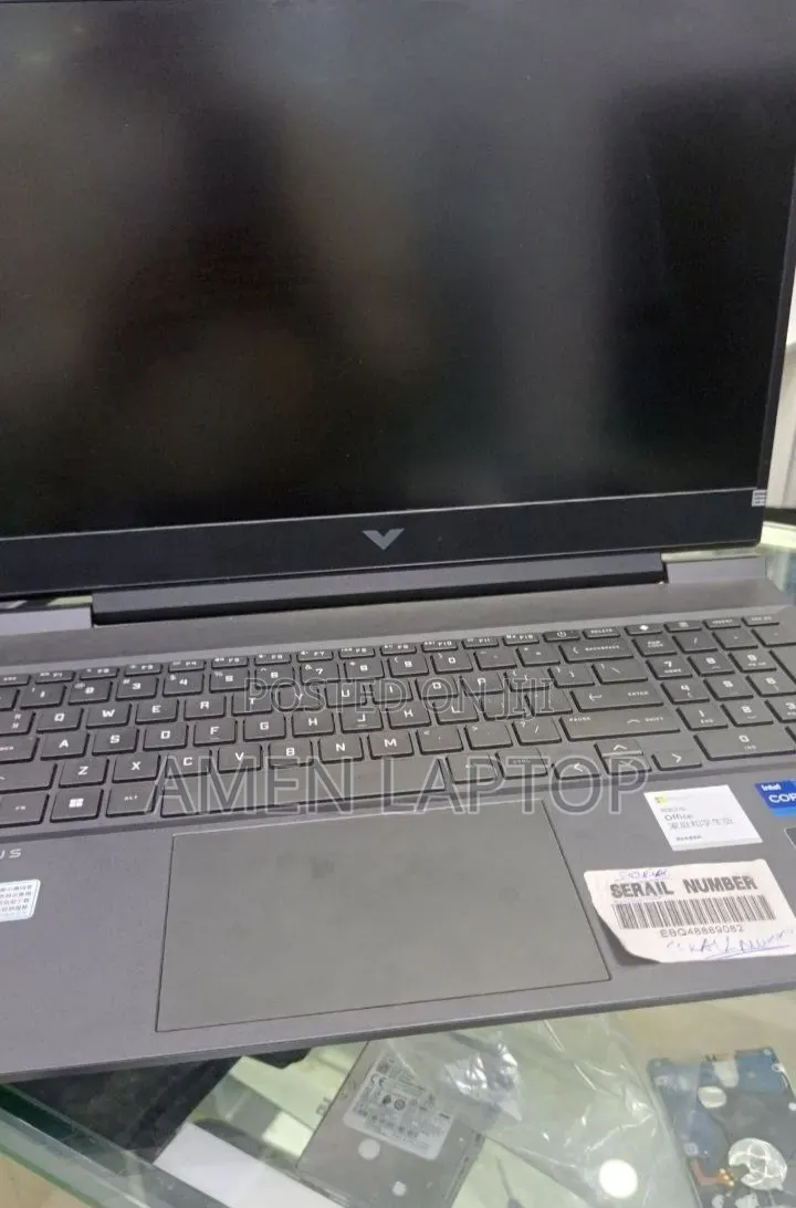 New Laptop HP 14-dq1088wm 16GB Intel Core i7 SSD 512GB