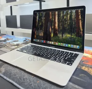 New Laptop Apple MacBook Air 2020 M1 8GB Apple M1 SSD 256GB