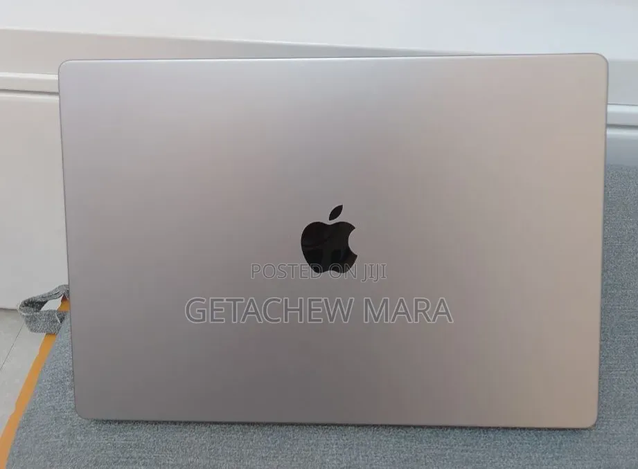 New Laptop Apple MacBook Pro 2021 M1 16GB Apple M1 Pro SSD 512GB