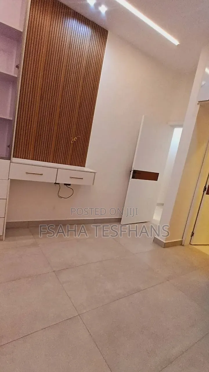 3bdrm Villa in Villa, Bole for rent
