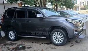 Toyota Land Cruiser Prado 2015 Gray