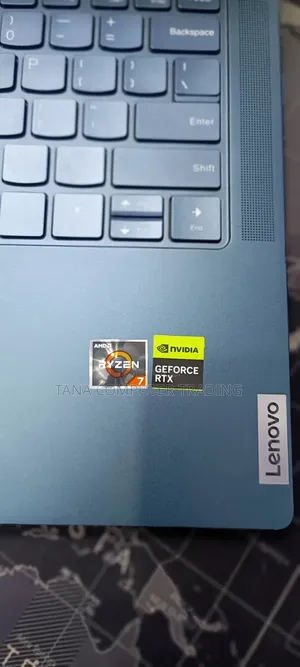 New Laptop Lenovo Yoga 710 16GB AMD Ryzen 7 SSD 1T