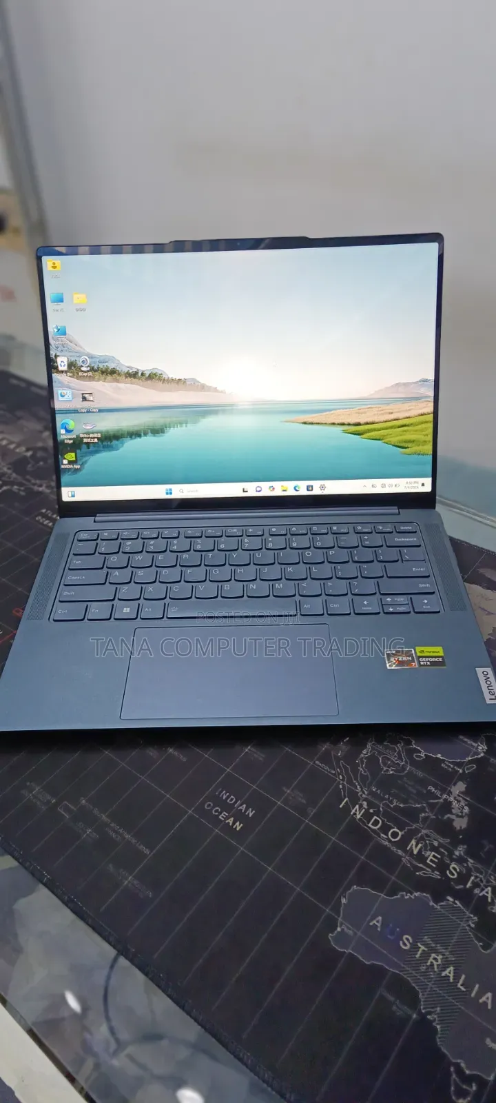 New Laptop Lenovo Yoga 710 16GB AMD Ryzen 7 SSD 1T